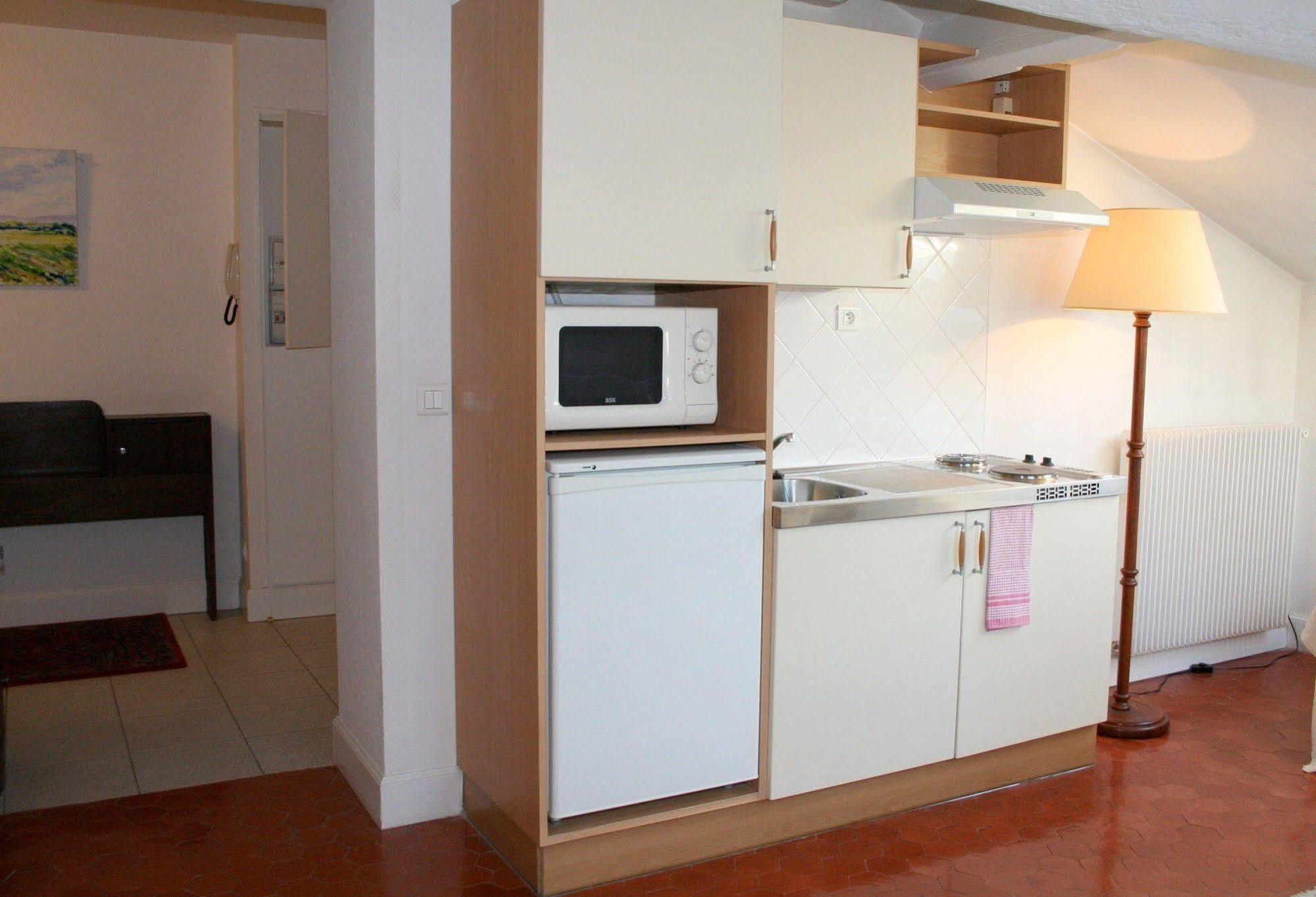Aparthotel Résidence La Léonie 2*