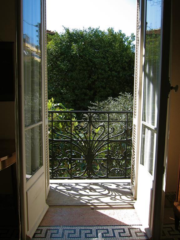 Appart hôtel Résidence La Léonie 2*